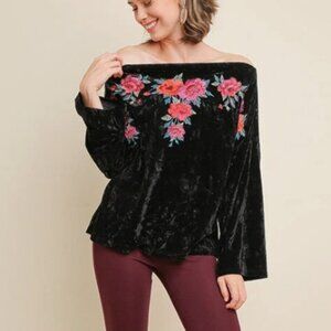 UMGEE Floral Embroidered Off Shoulder Crushed Velvet Longsleeve Top Small